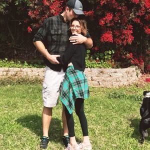 Meet your Posher, Dominique